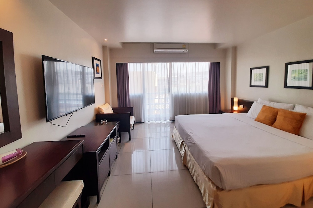 Grand Hotel 20/57