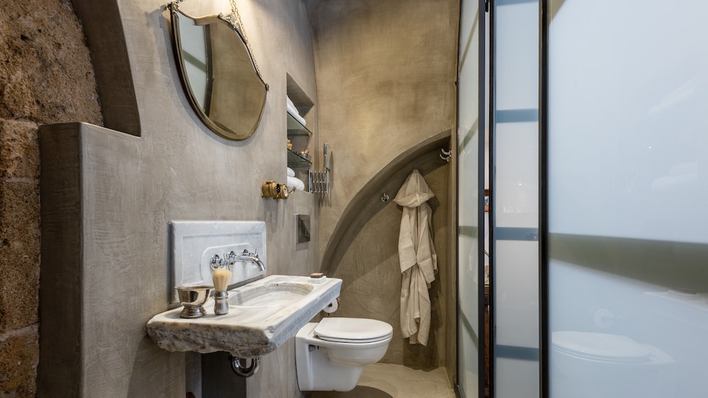 Kakkini Porta Rossa Exclusive Suites 44/50