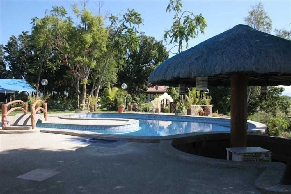 Rio Grande Laoag Resort Hotel 46/47