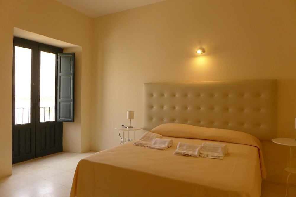 Palazzo Landolina 9/26