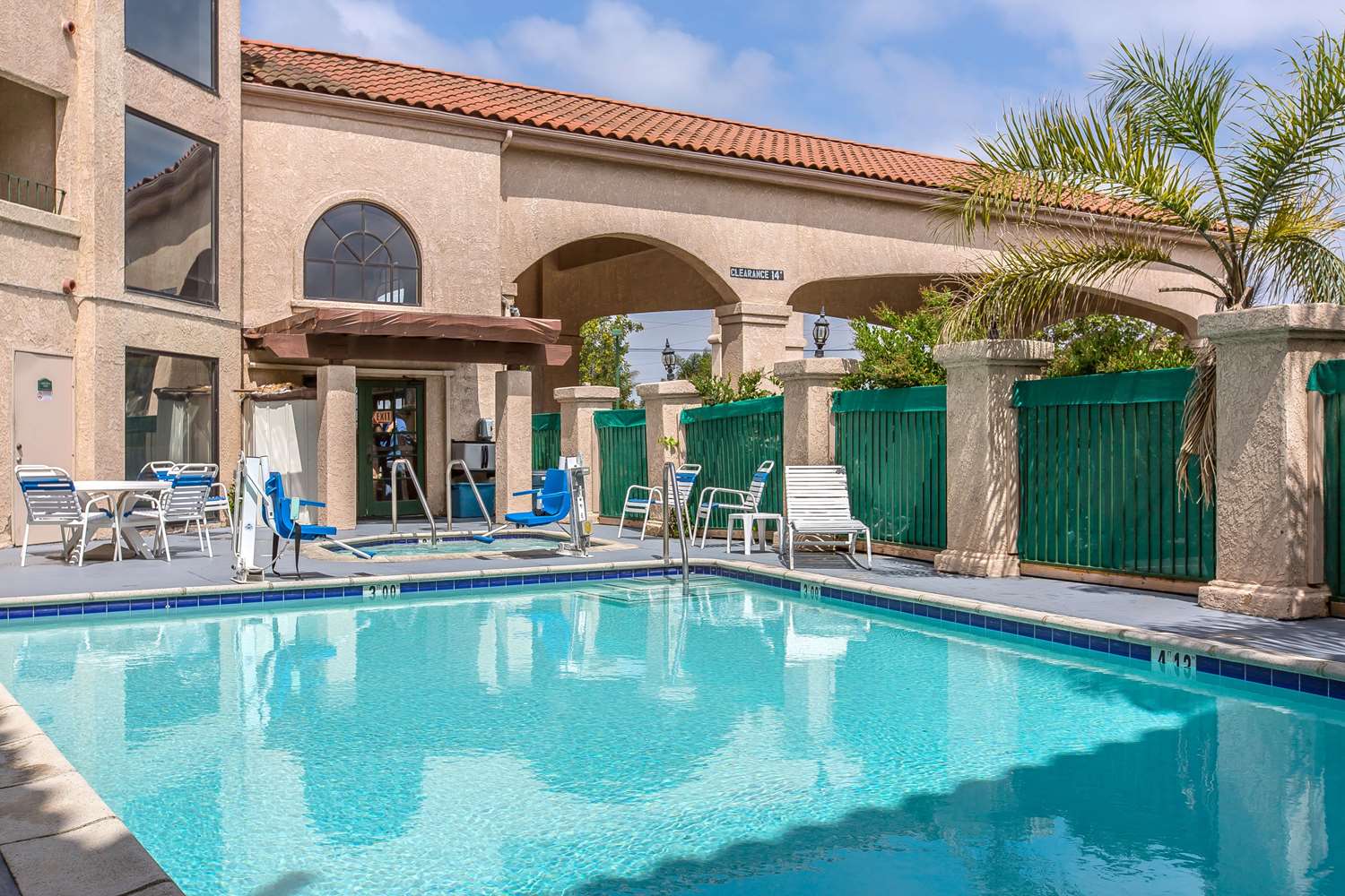 Quality Inn & Suites Camarillo-Oxnard 1/13