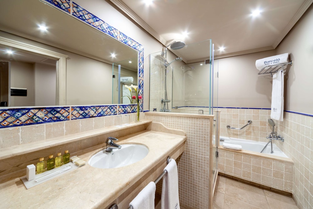 Barcelo Marbella 51/58