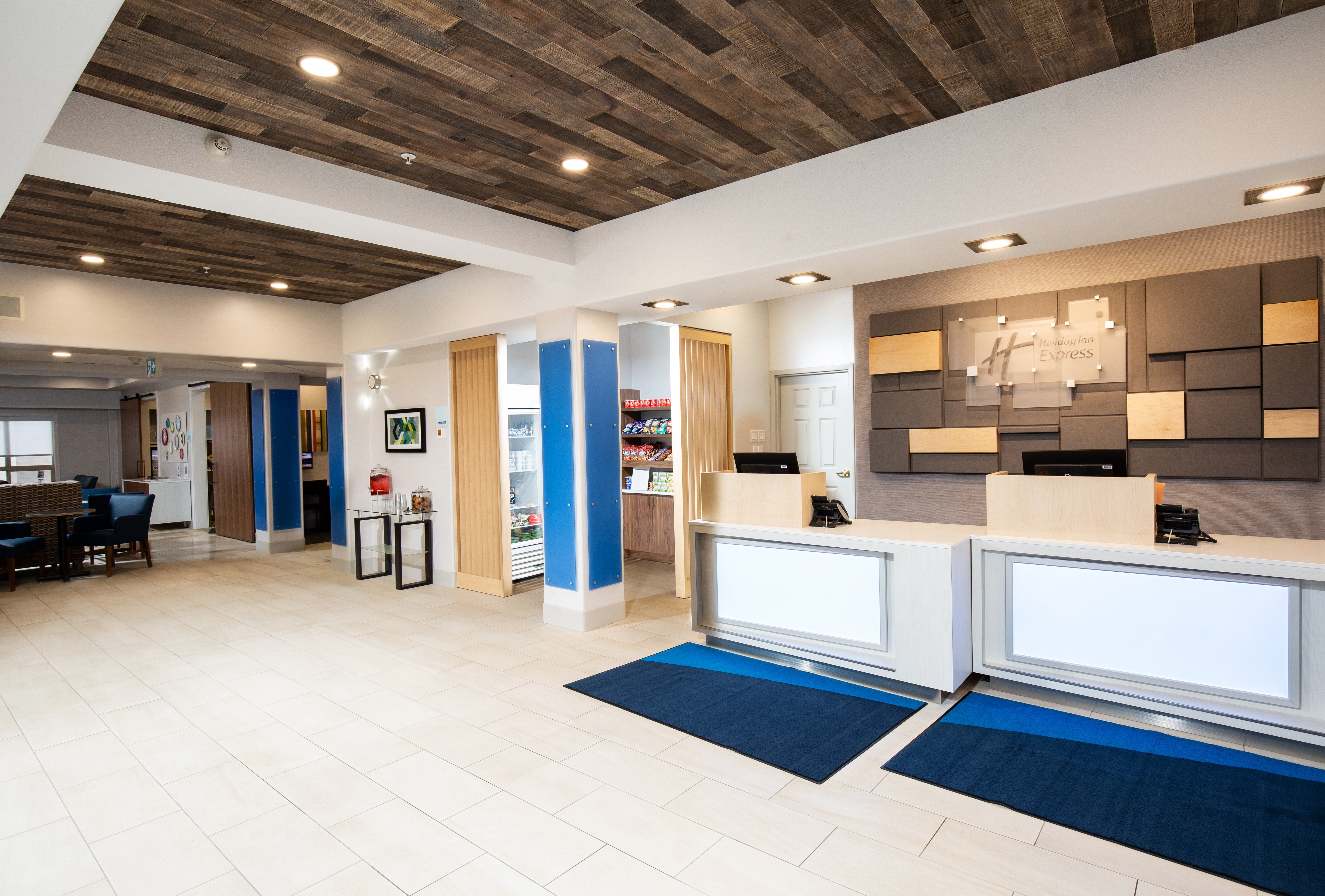 Holiday Inn Express Grande Prairie 5/66