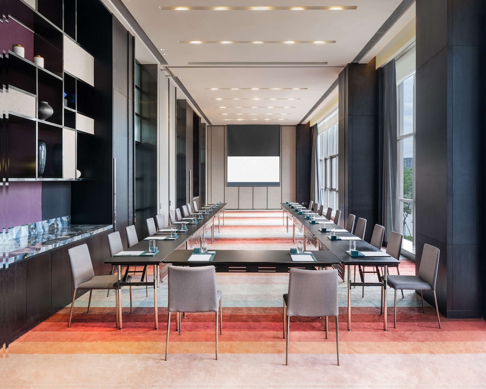 Hyatt Centric Lakeside Ningbo 41/47