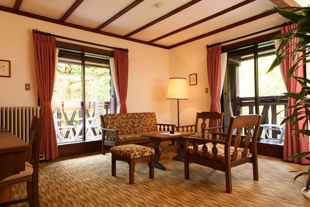 KAMIKOCHI IMPERIAL HOTEL 42/69