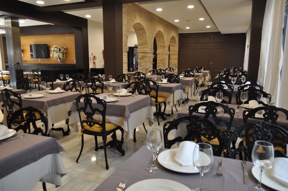 San Gil Hotel 38/56