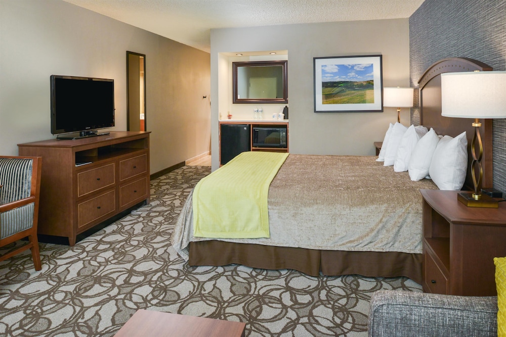 Best Western Plus Black Oak 36/76