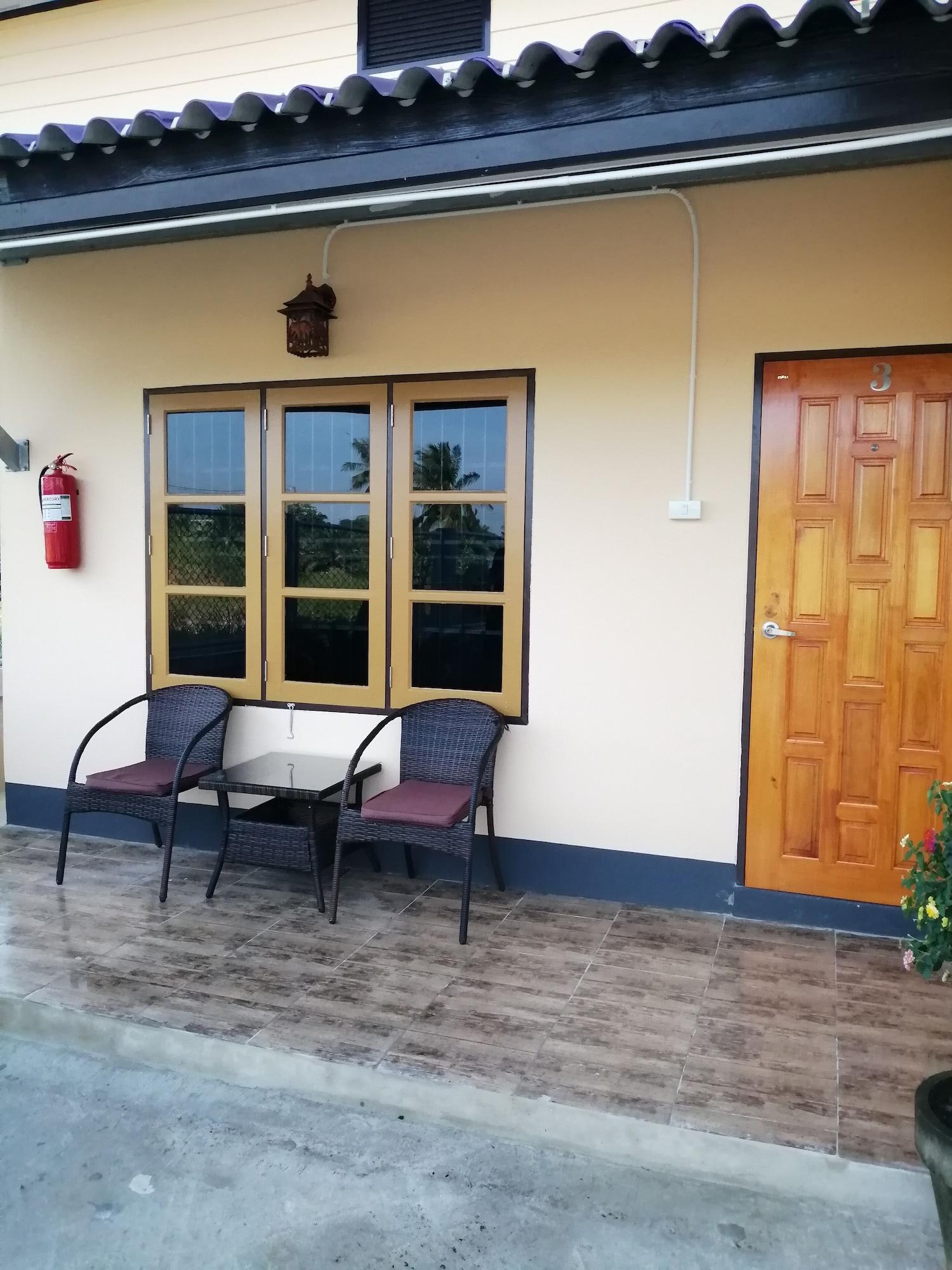 Yotin Guest House 4/19