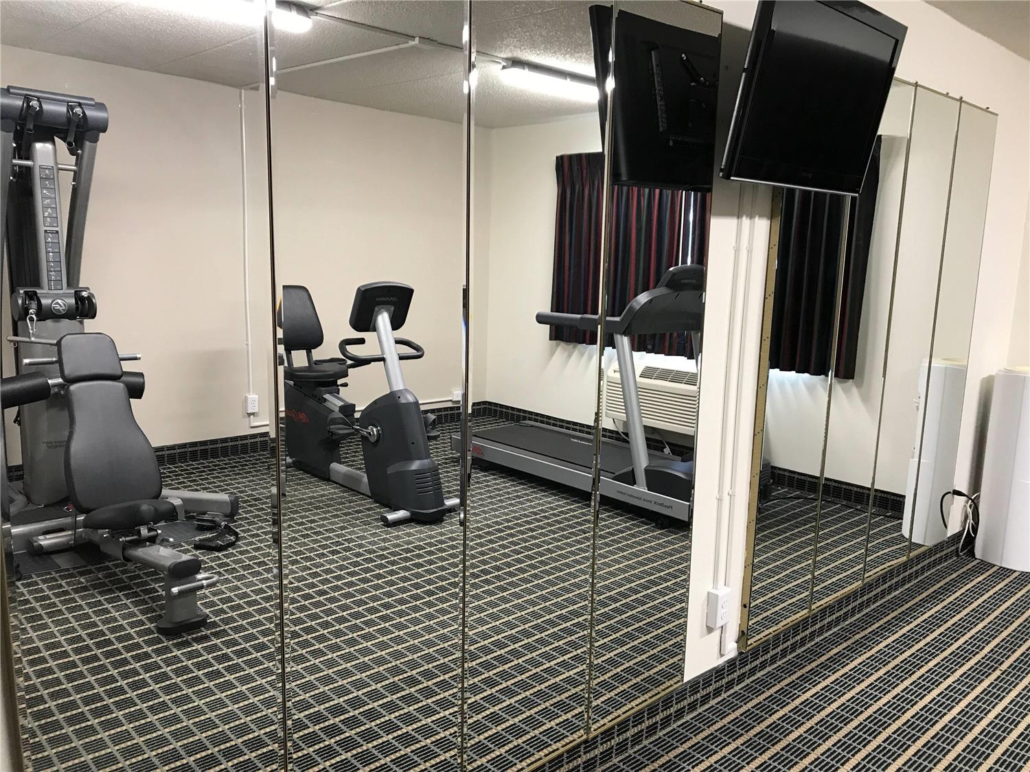 Baymont by Wyndham Marshalltown 13/26