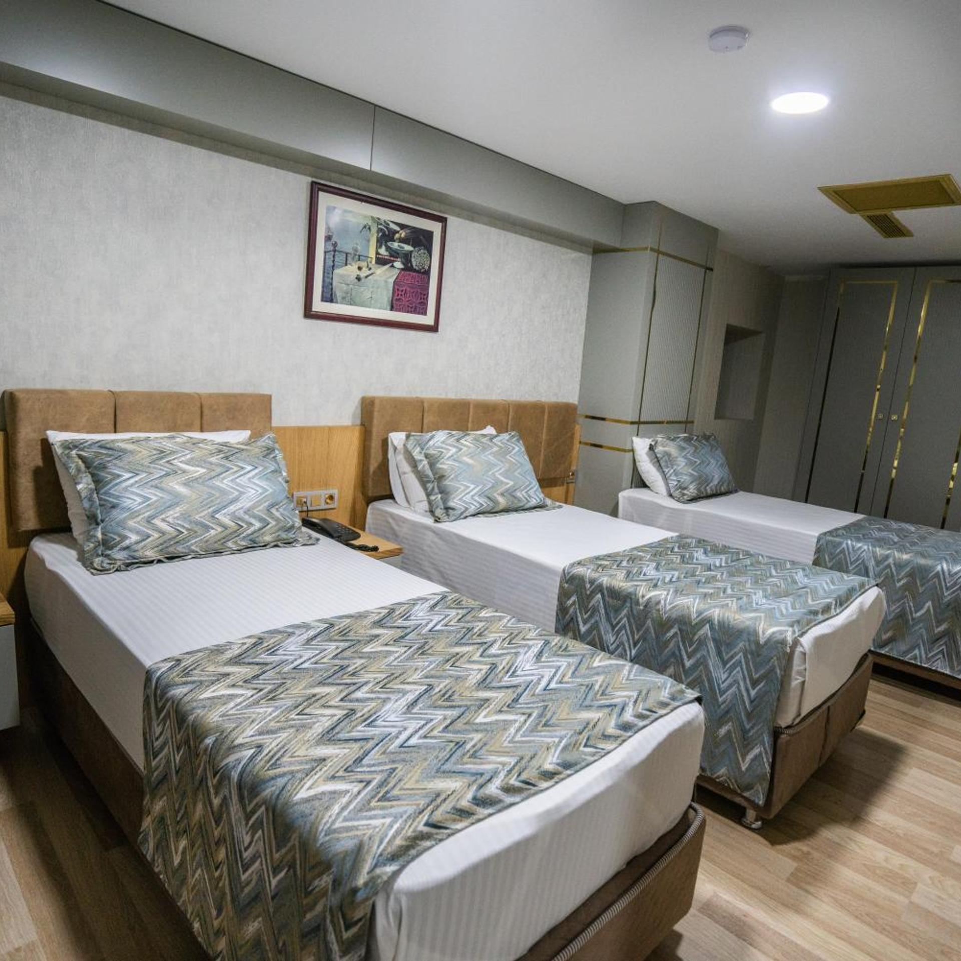 غرفة كومفورت ثلاثية، Lion City Hotel Kizilay 4/9