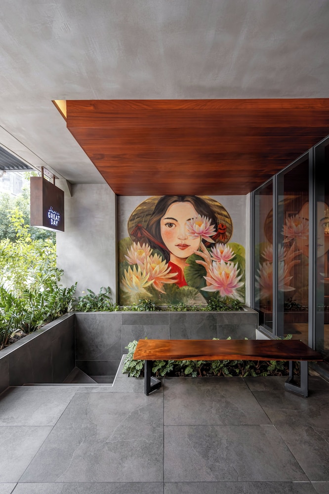 Triple E Hotel Metro Ben Thanh 9/50