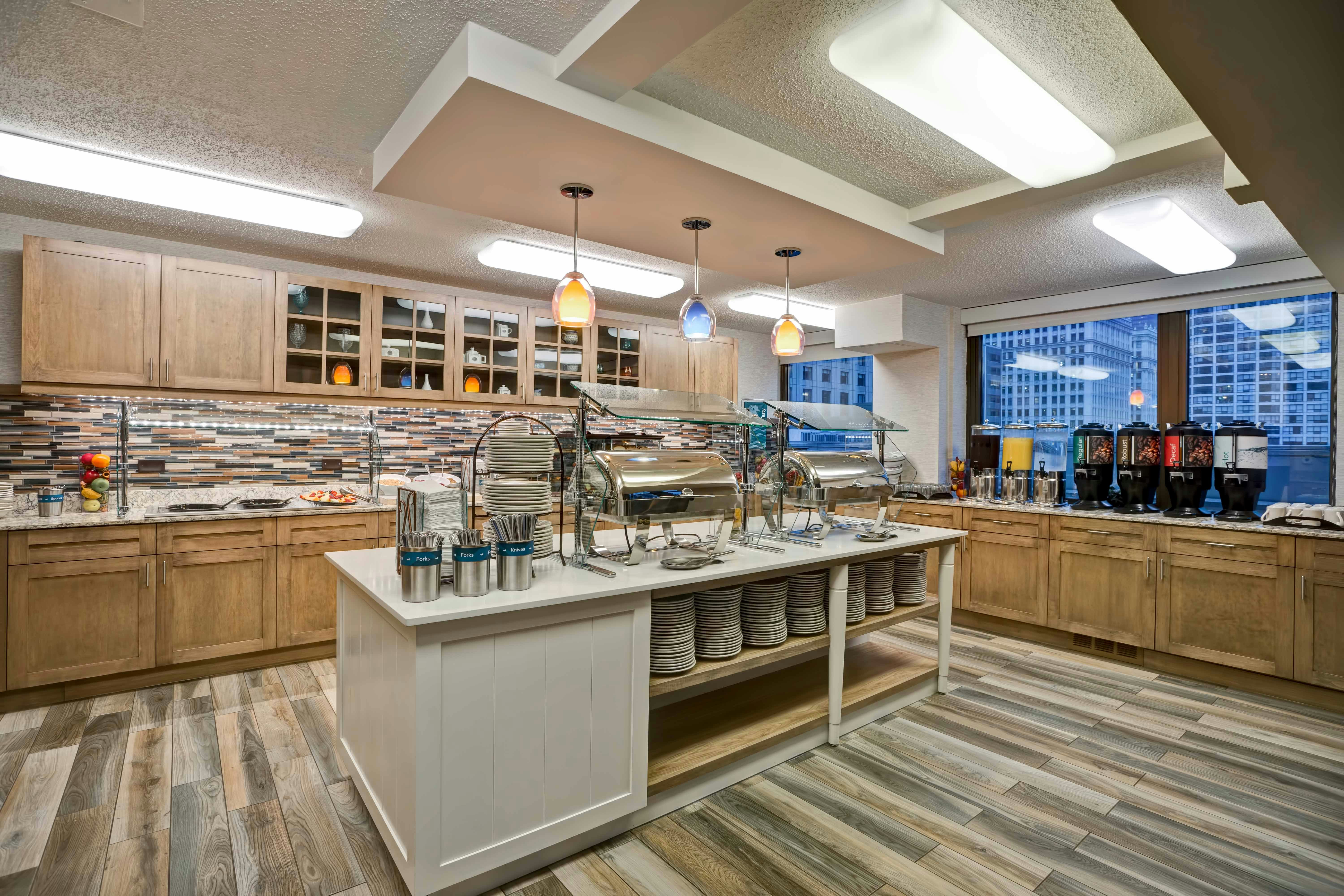 Homewood Suites by Hilton Chicago Downtown 41/51