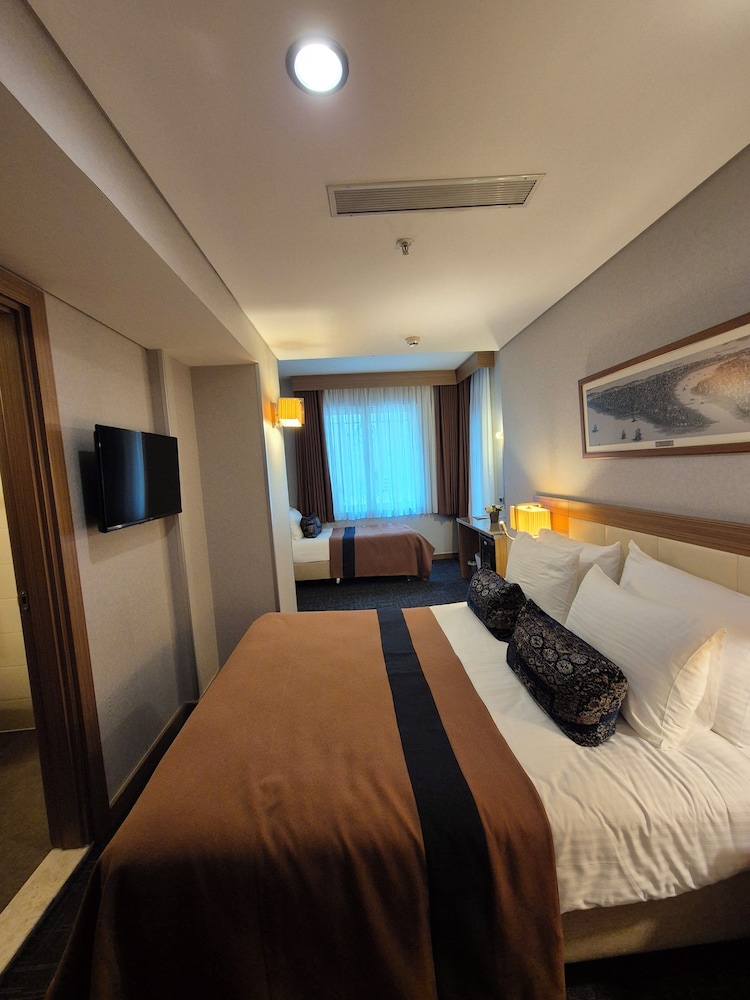 Momento Hotel Beyazit 28/74