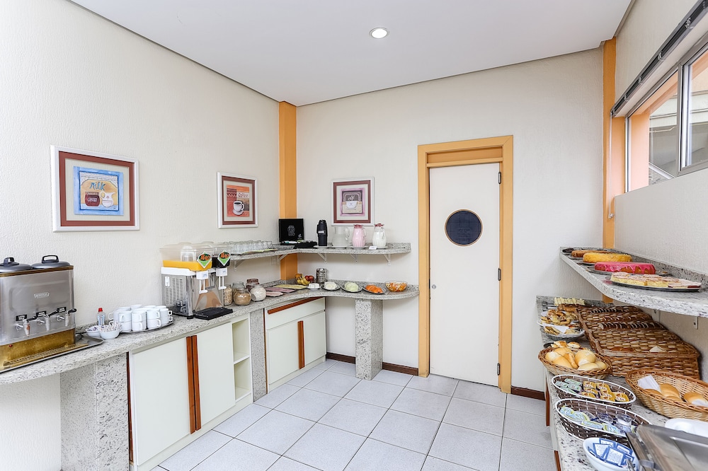 Hotel Express São Leopoldo 37/50