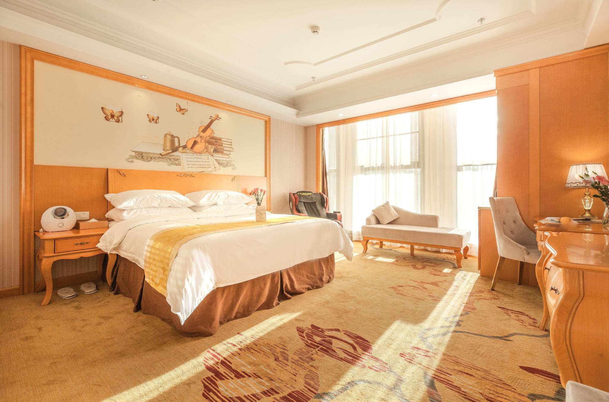 Vienna International Hotel Kunming (West Guangfu Road Station Branch) 30/48