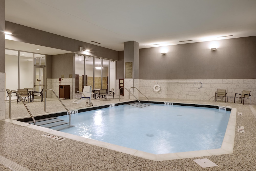 Hyatt Place St Paul Downtown 18/43