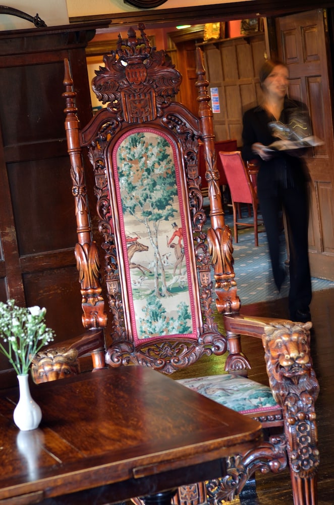 Newby Bridge Hotel 36/60
