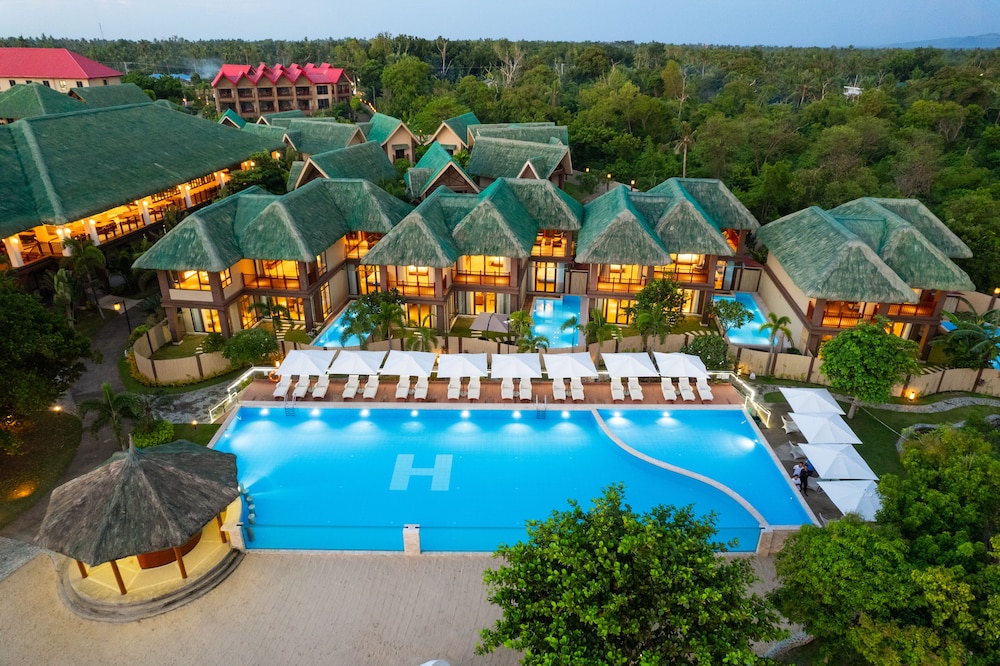 H Resort Bohol – The Coral Cliff by SMS Hospitality 10/65