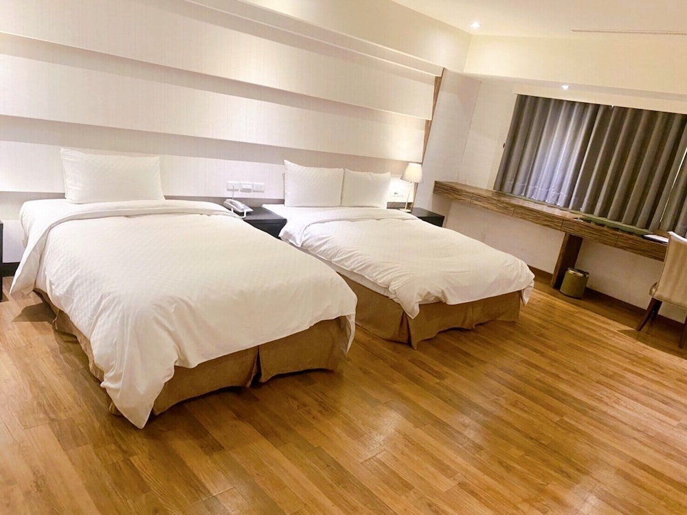 Hotel Rich 18/60