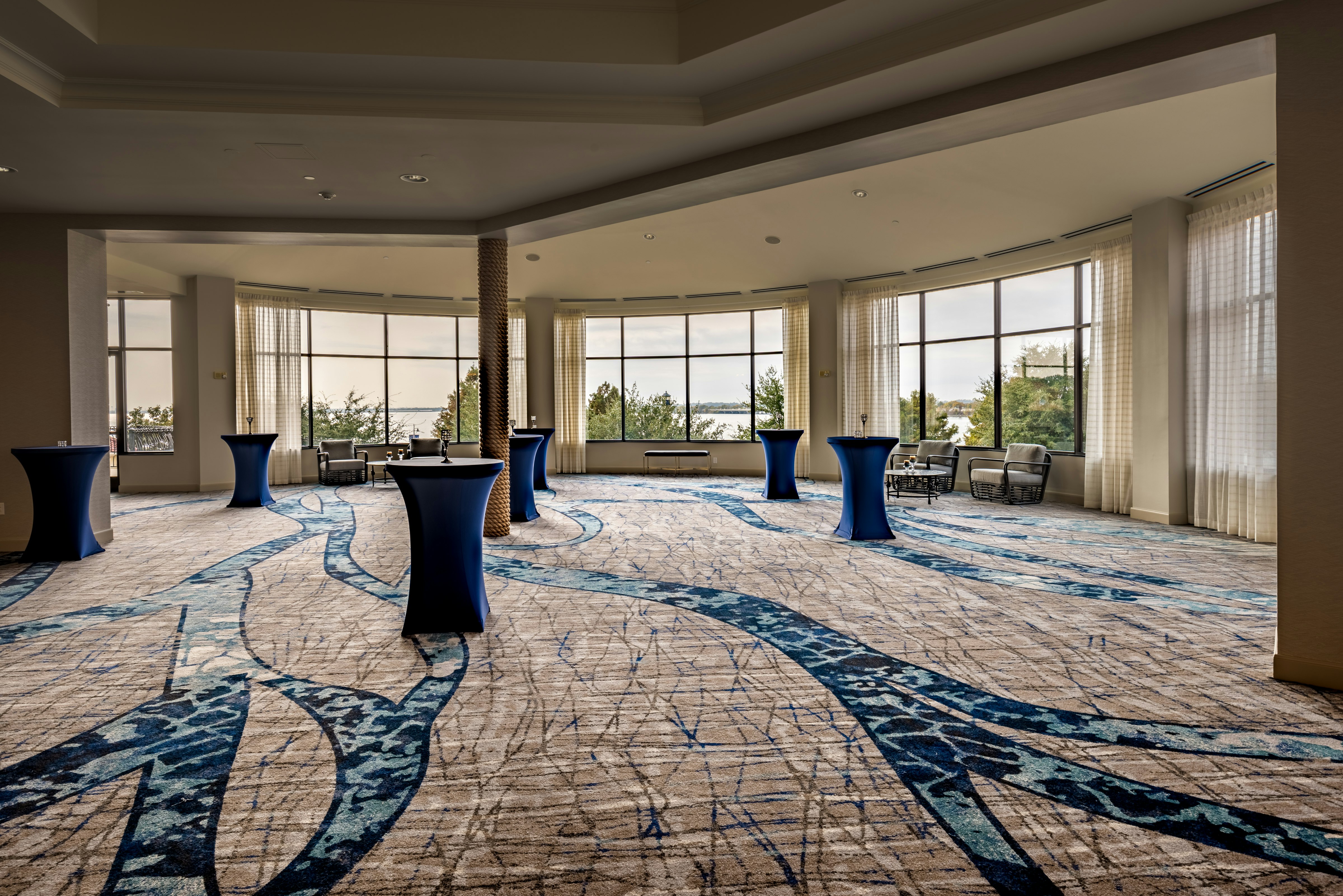 Hilton Dallas/Rockwall Lakefront 17/77