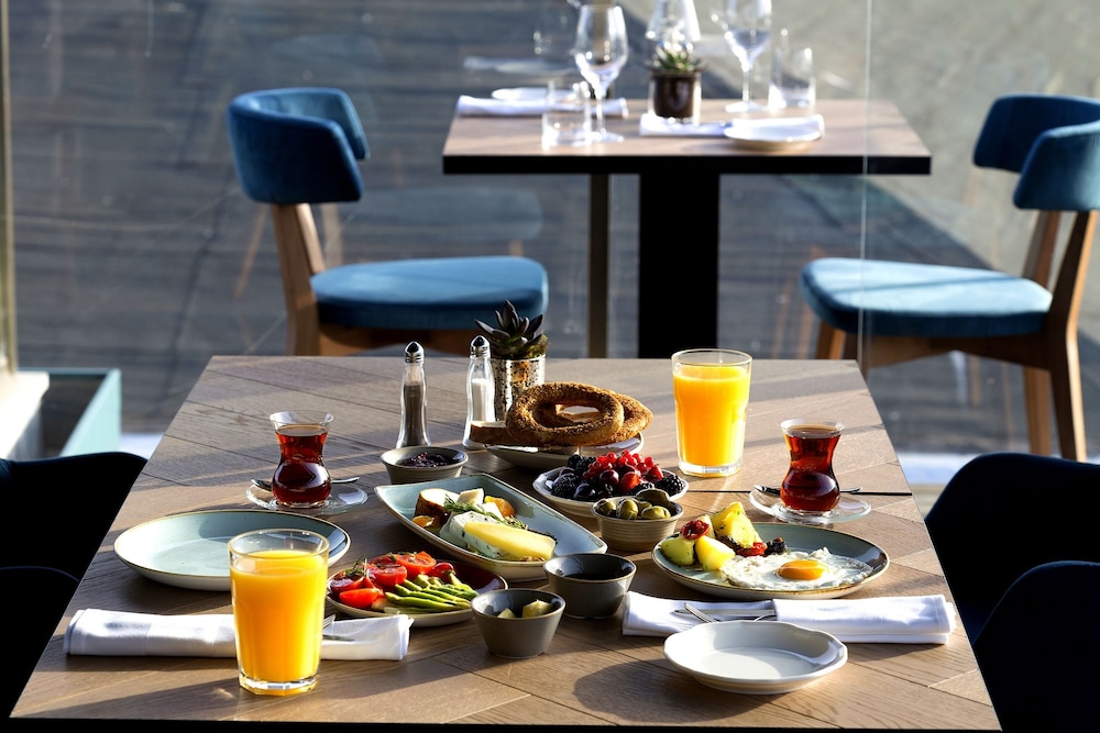 Walton Hotels Galata 27/35
