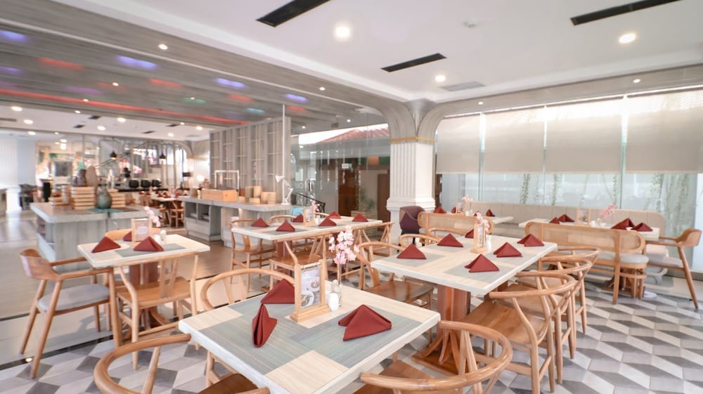 Solia Hotel Yosodipuro Solo 38/52