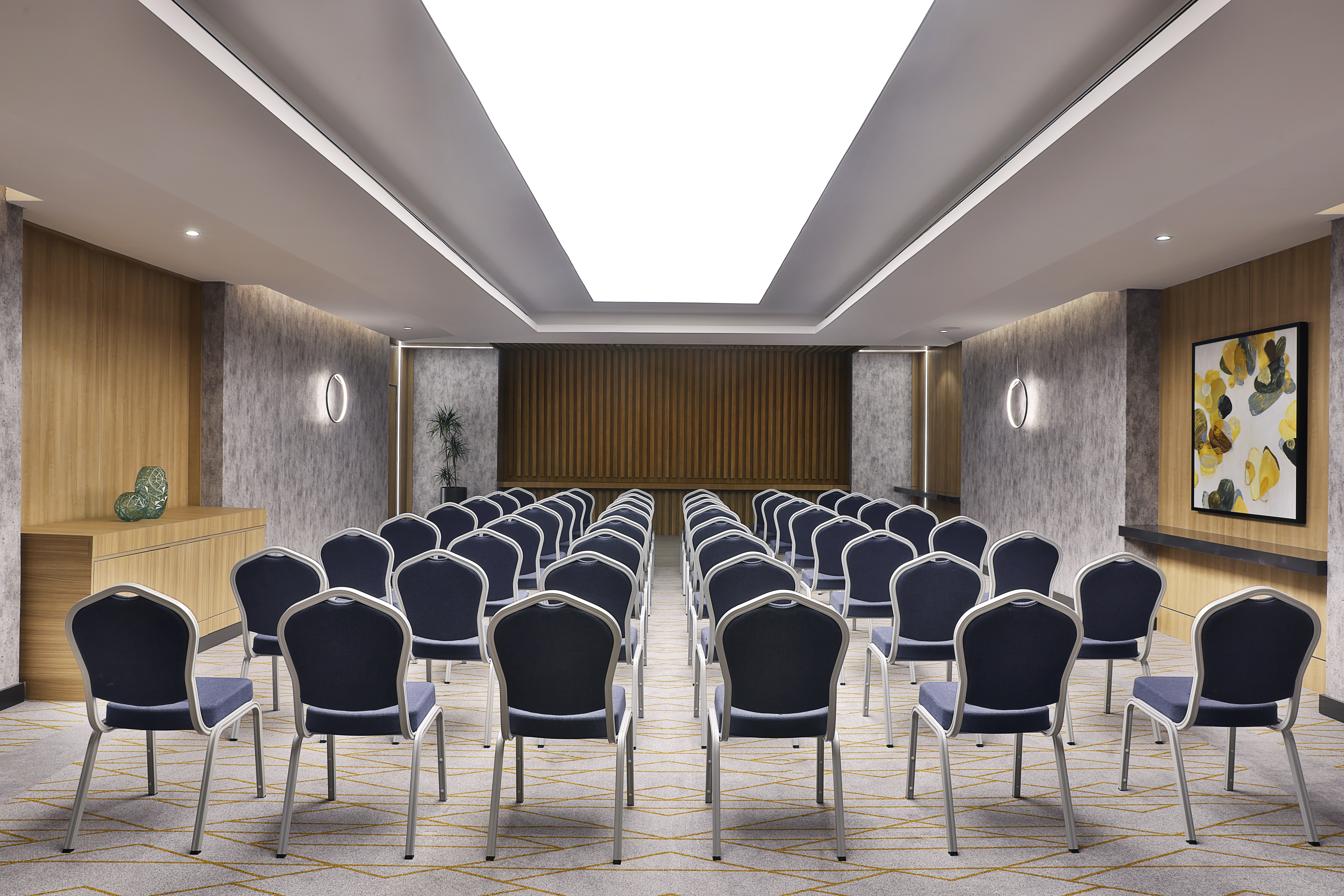 فندق وأجنحة هوليداي إن الخبر(Holiday Inn and Suites Al Khobar) 39/47
