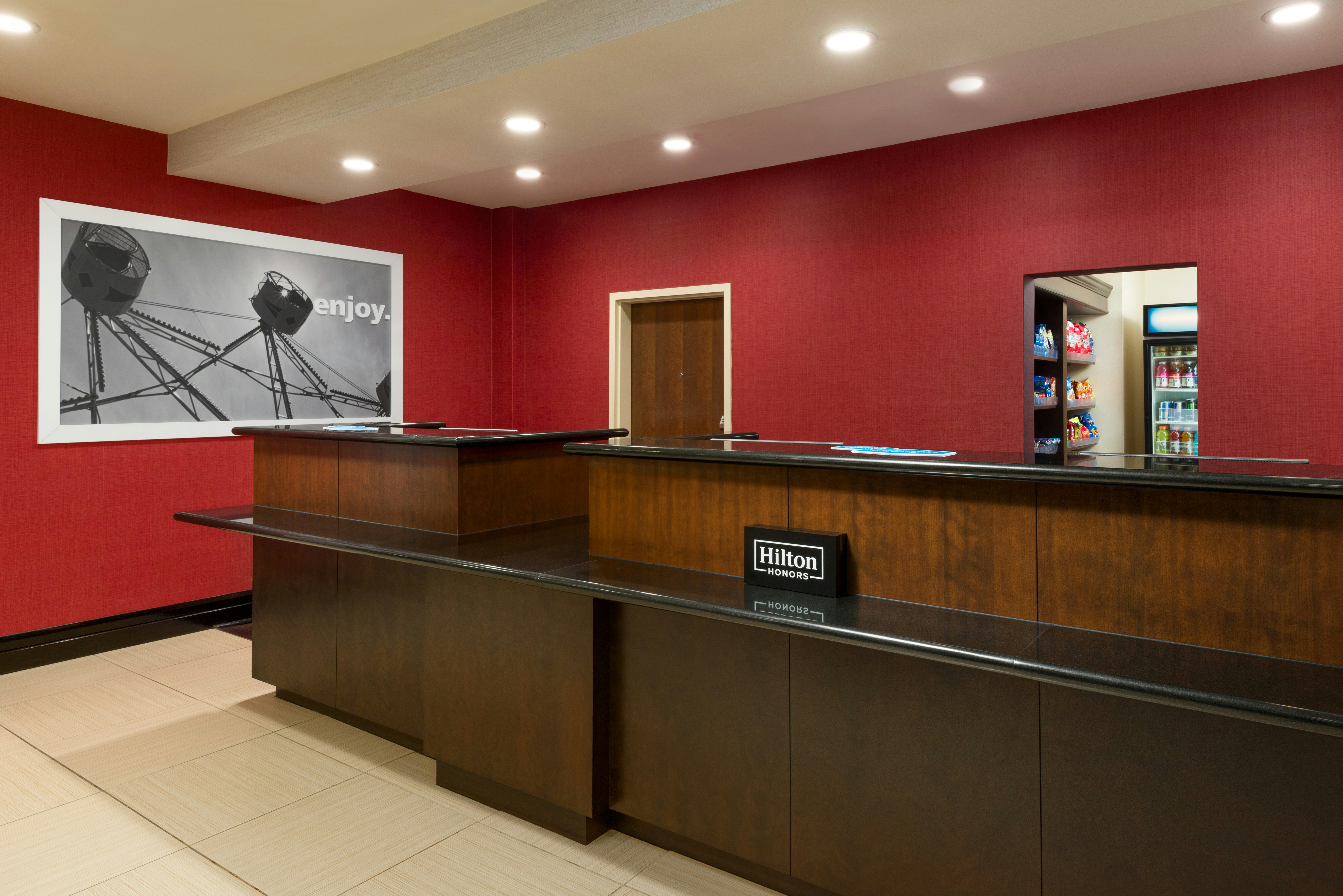 Hampton Inn & Suites National Harbor/Alexandria Area 10/43