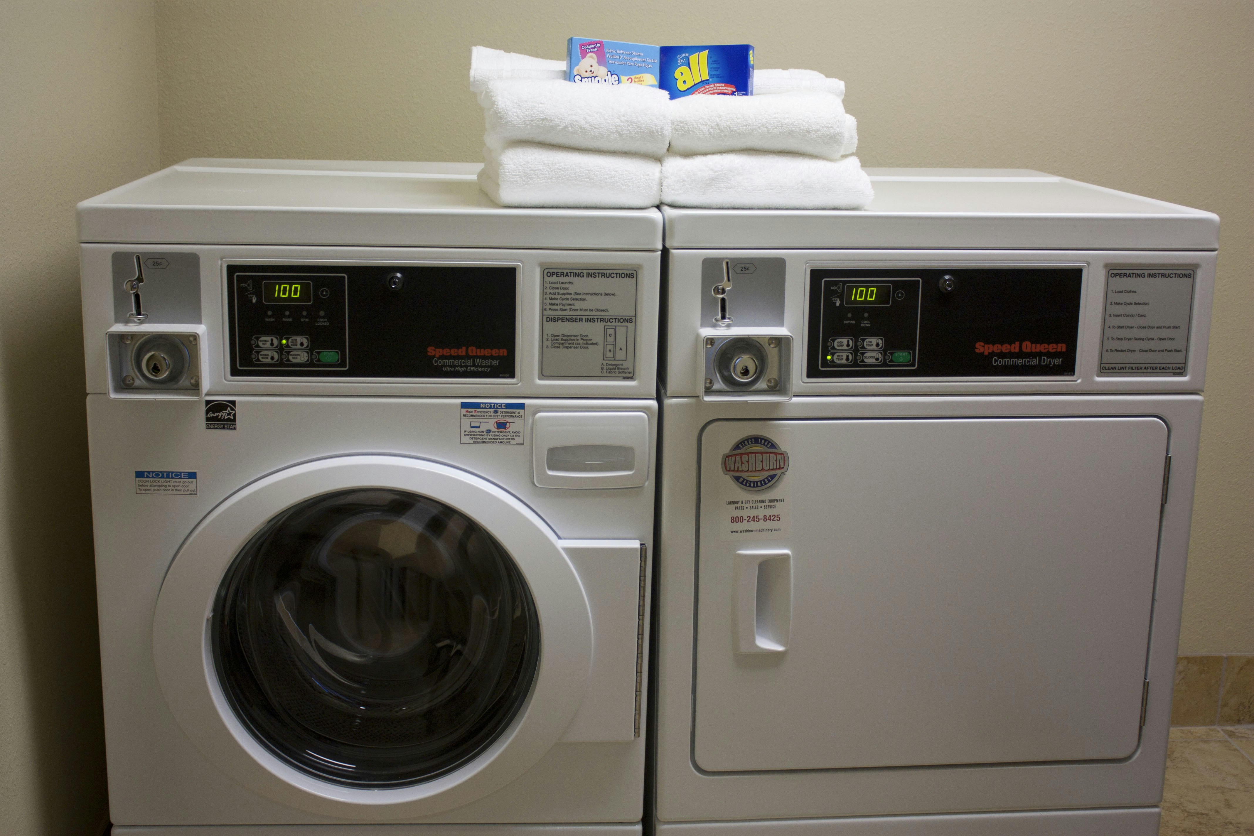Hampton Inn Burlington, WI 24/58