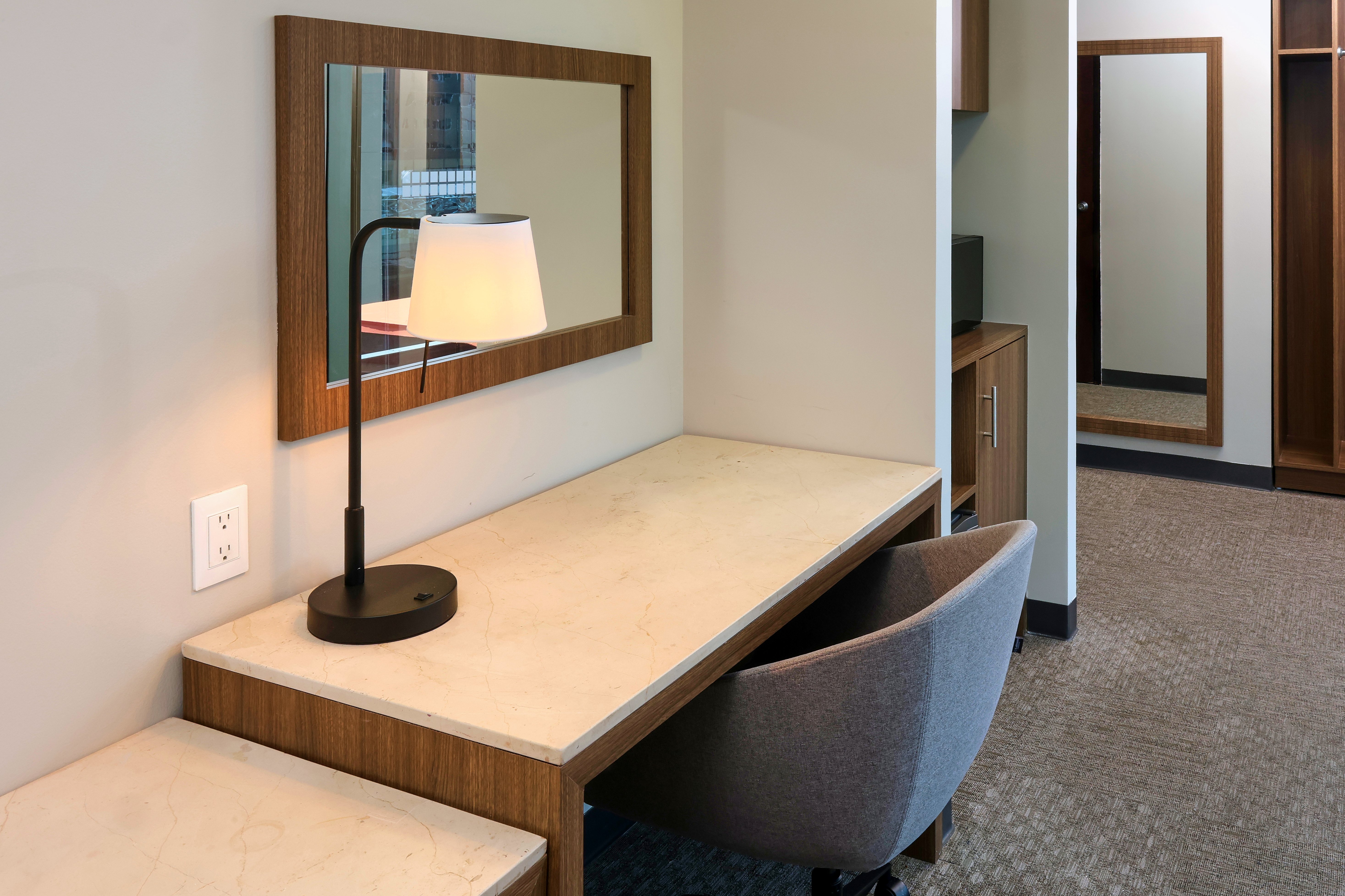 Holiday Inn Hotel And Suites Medica Sur 6/35