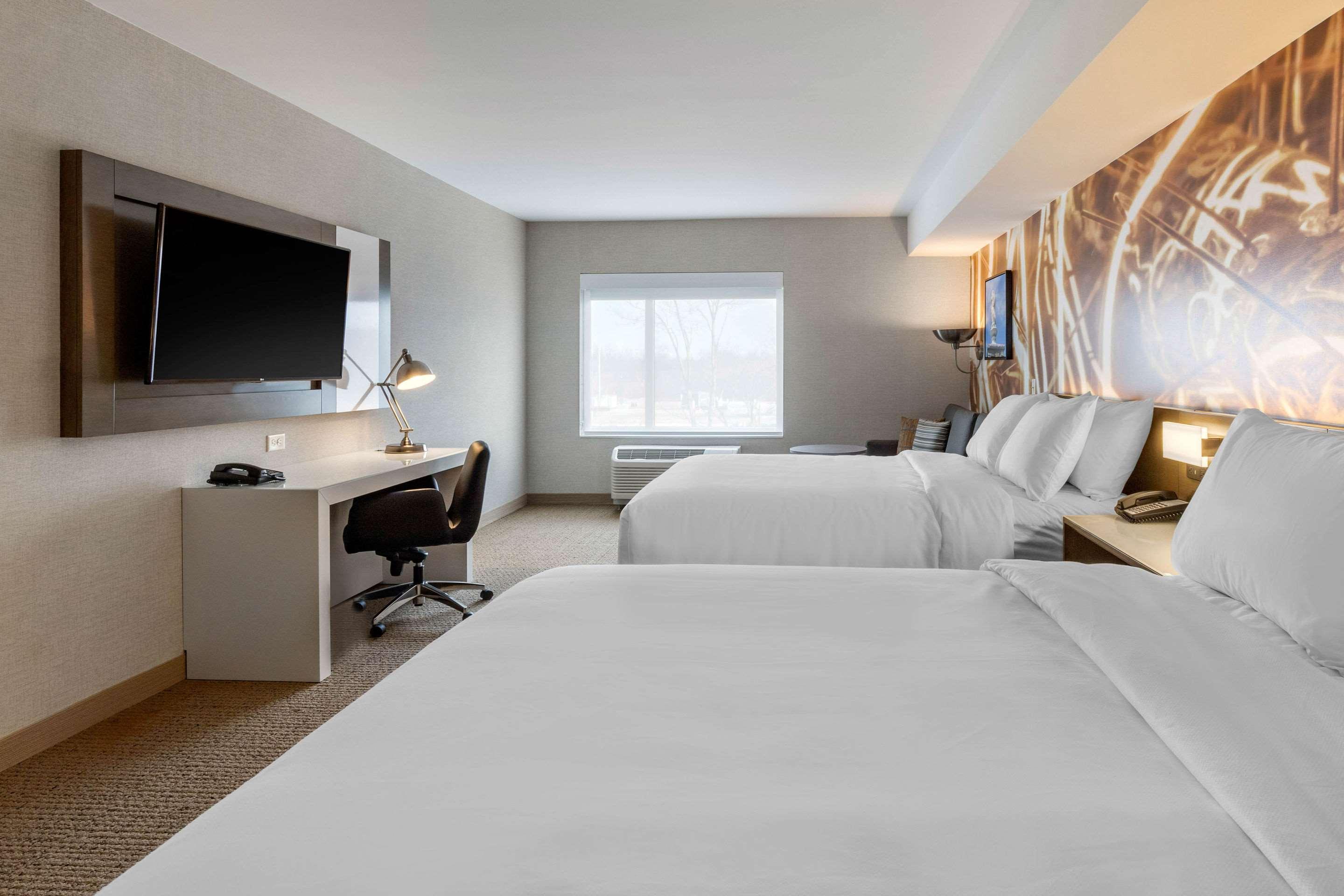 Suite, 2 Queen Beds