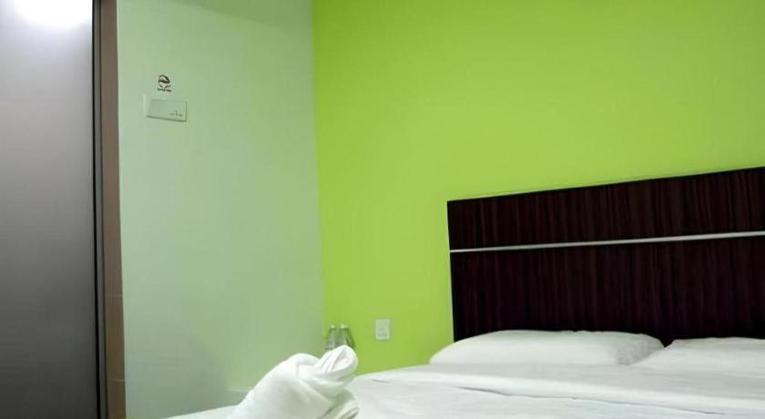 ECO HOTEL PUTRA KAJANG 15/26