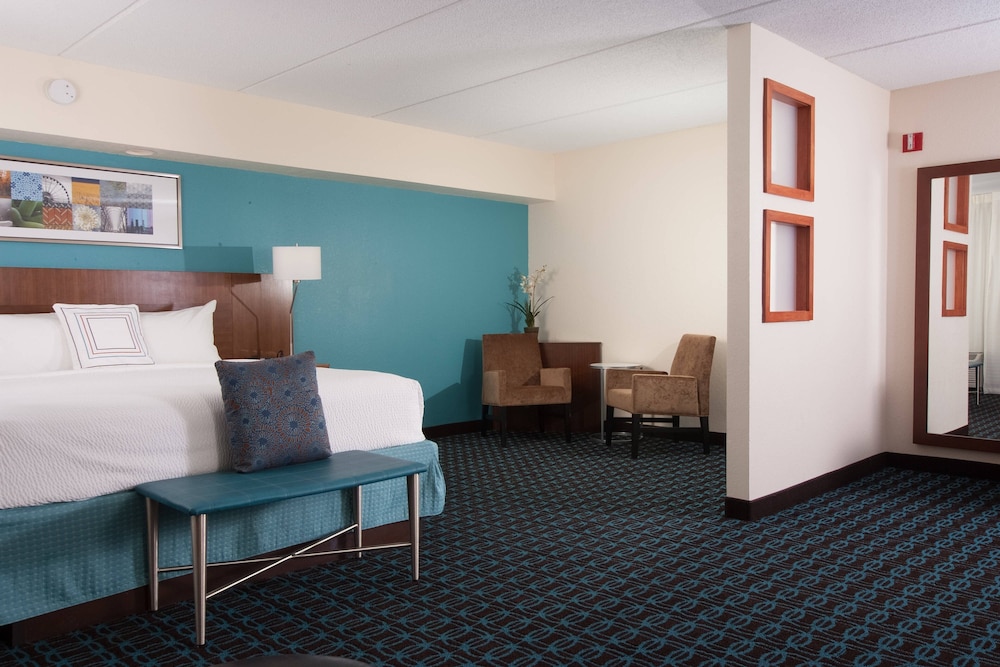 Fairfield Inn & Suites Atlanta Airport South/Sullivan Road 11/50