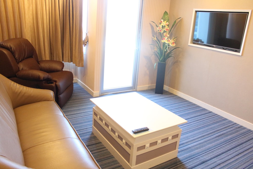 Vwish Hotel 16/80