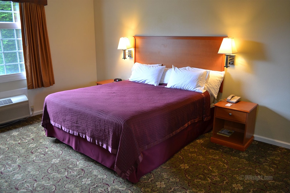 The Miramar Inn and Suites 10/50