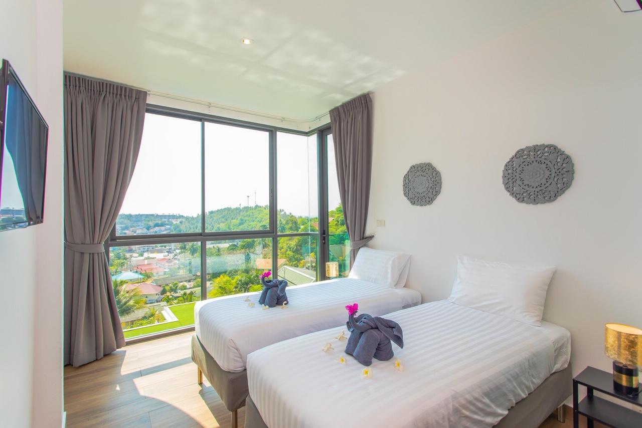 Pool, 5 Bedrooms, Villa
