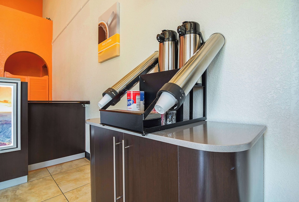 Motel6 Chandler, AZ 6/41