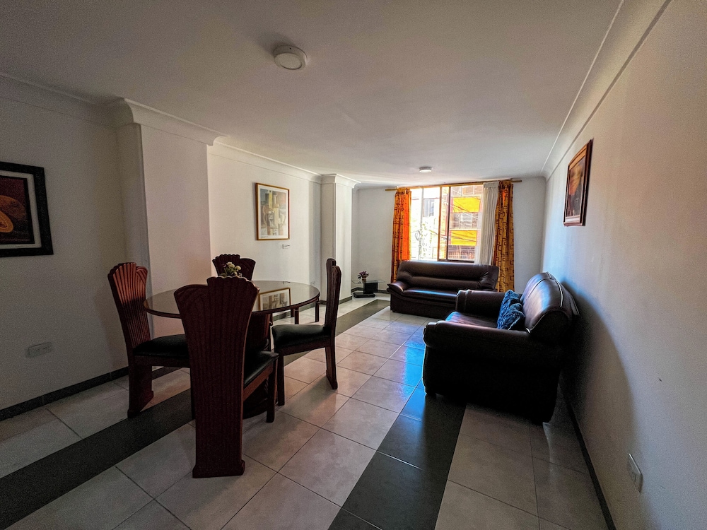 Gran Hotel Cali 35/50
