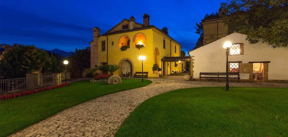 Corte dei Tini 42/50