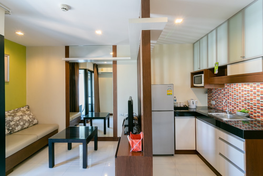 Silom Forest Exclusive Residence 52/65
