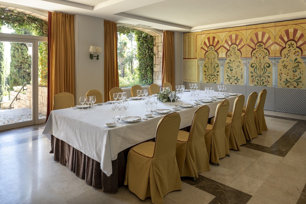 Parador de Cordoba Hotel 16/50