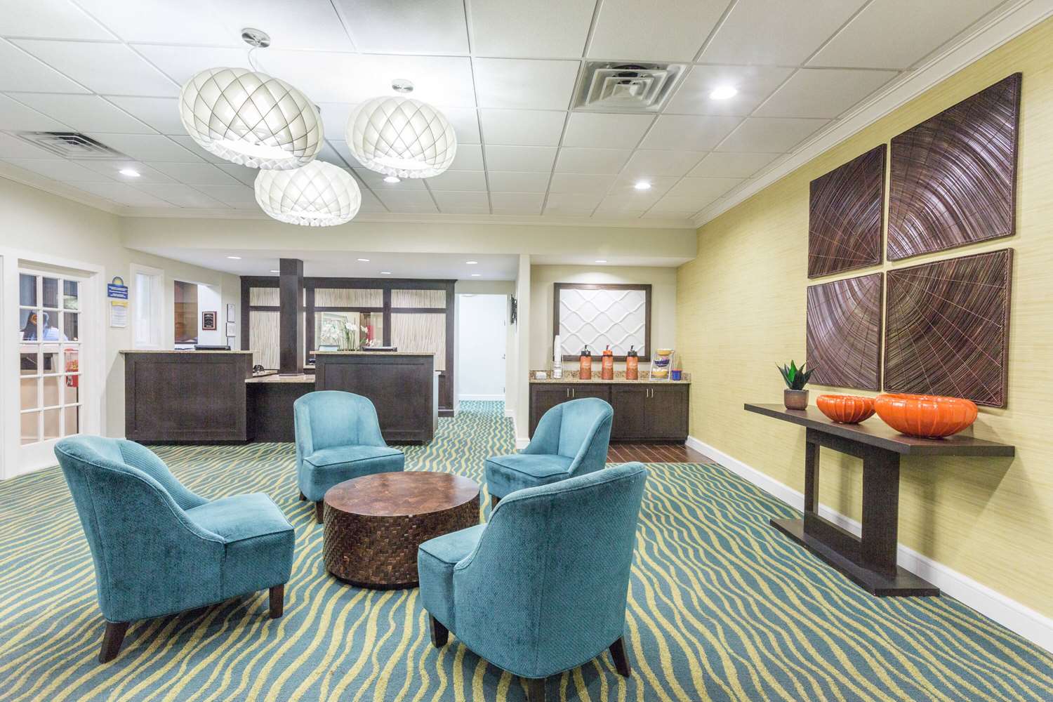 Days Inn by Wyndham Adel I-75 20/38