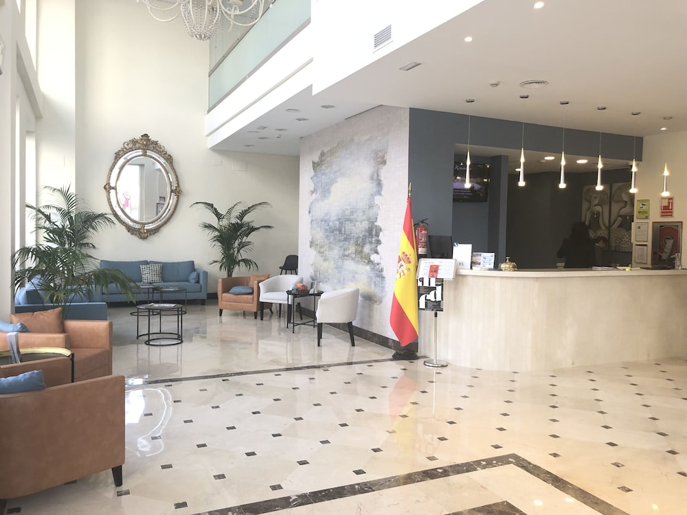 Hotel Spa Cadiz Plaza 3/70