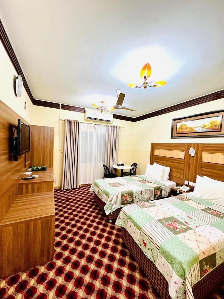 Al Ahrar Hotel 20/34