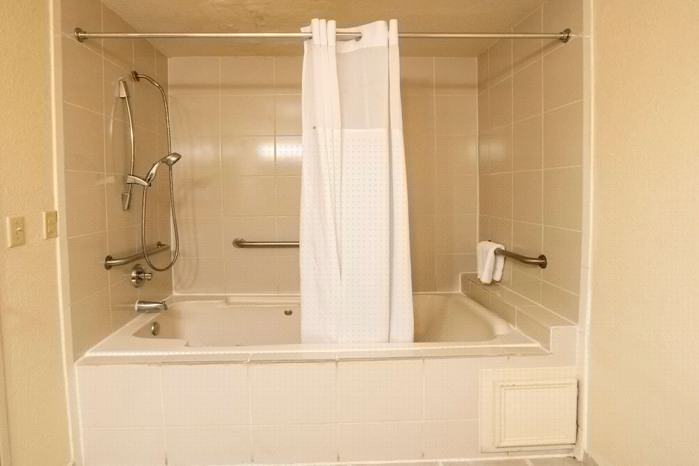 Days Inn & Suites By Wyndham Houston North/Aldine 13/68