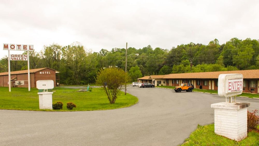 Green Valley Motel Winston Salem 39/44