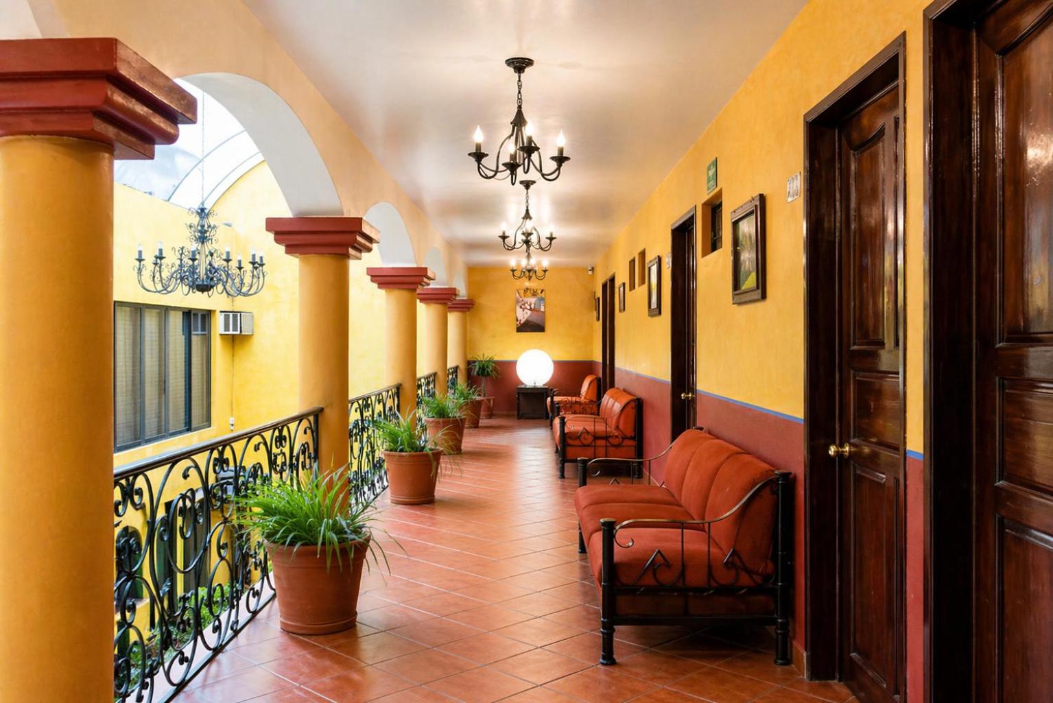 Hotel Posada Dona Alicia 36/50