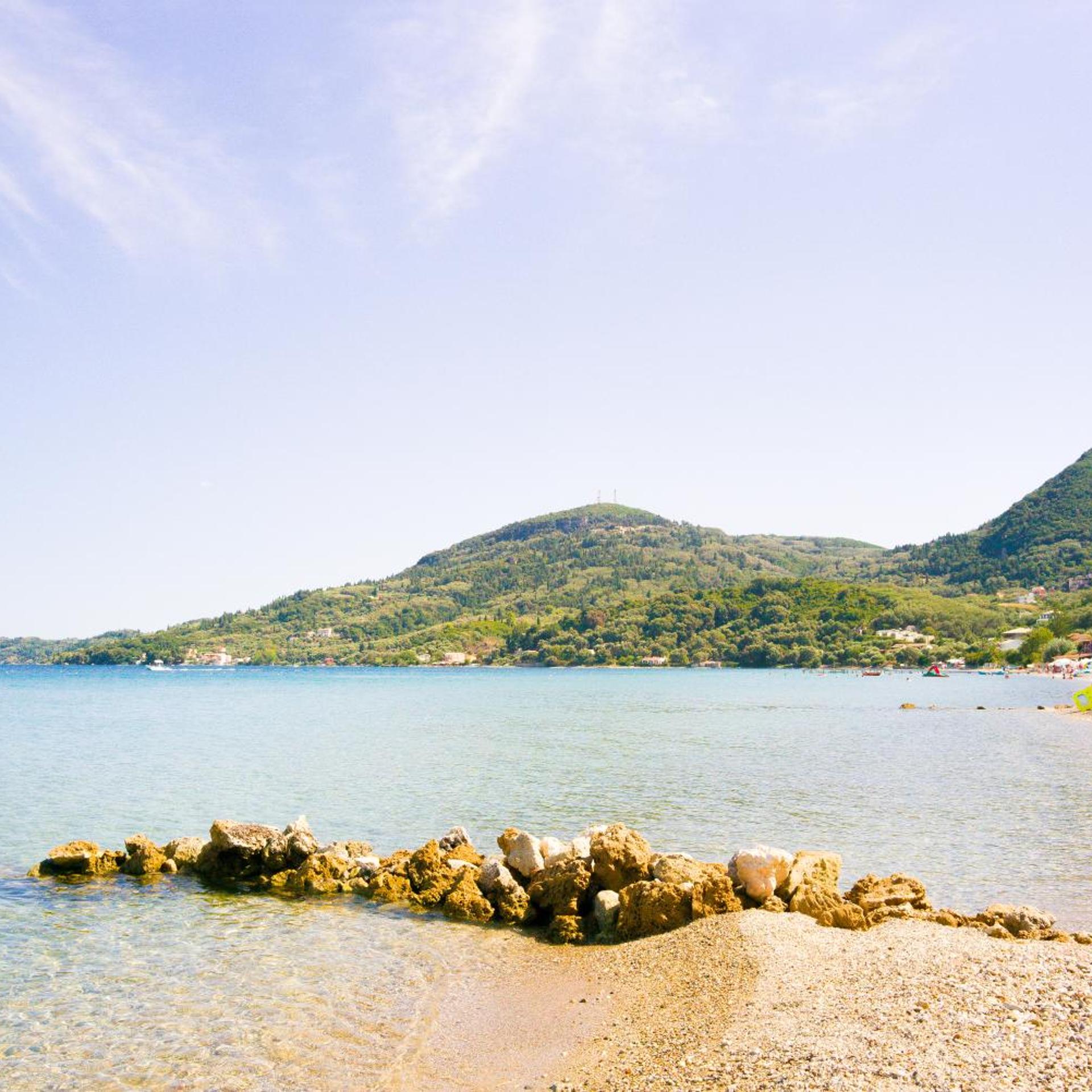 Rossis Beach Hotel 49/58