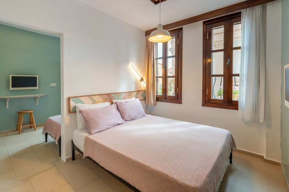 Bouti Ayvalik Otel 18/50