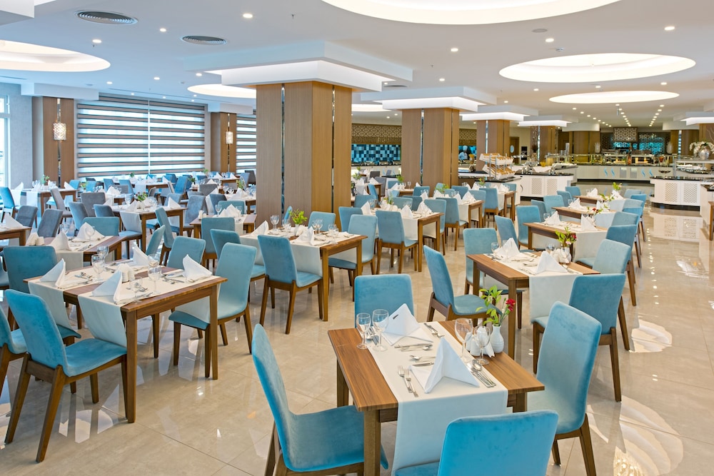 Asia Beach Resort & Spa Hotel 51/74